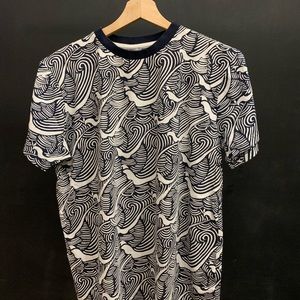 Graphic Pattern T-shirt